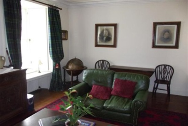  Image of 2 bedroom Flat to rent in Cathcart Street Ayr KA7 at Ayr South Ayrshire South Ayrshire, KA7 1BJ