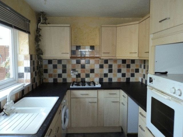  Image of 2 bedroom Detached house to rent in Catkin Close Quedgeley Gloucester GL2 at Catkin close Quedgeley Gloucester, GL2 4XS