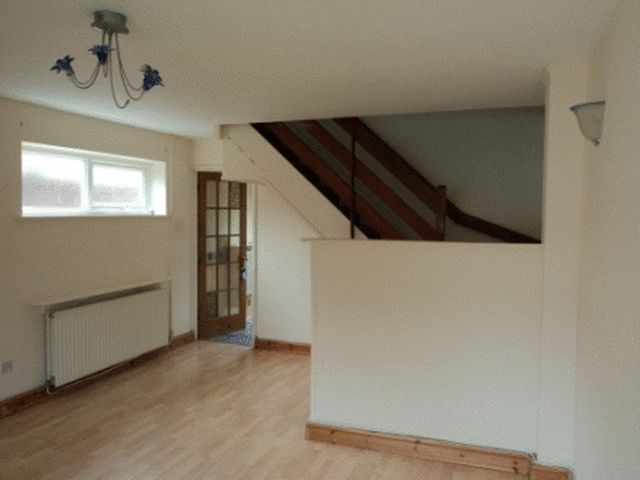  Image of 2 bedroom Detached house to rent in Catkin Close Quedgeley Gloucester GL2 at Catkin close Quedgeley Gloucester, GL2 4XS