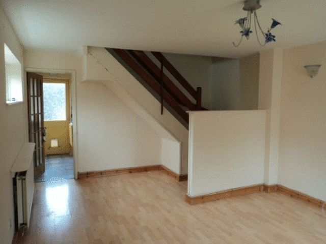  Image of 2 bedroom Detached house to rent in Catkin Close Quedgeley Gloucester GL2 at Catkin close Quedgeley Gloucester, GL2 4XS