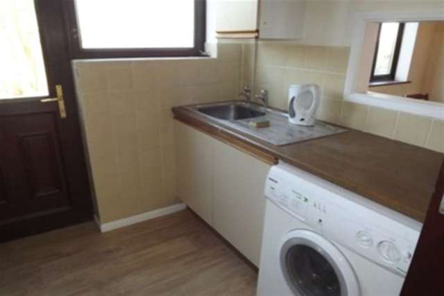  Image of 3 bedroom Detached house to rent in Cemetery Road Danesmoor Chesterfield S45 at Chesterfield, S45 9DA