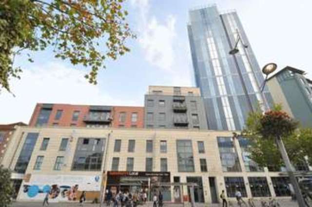  Image of 1 bedroom Flat to rent in Broad Quay Bristol BS1 at Broad Quay  Bristol, BS1 4AU
