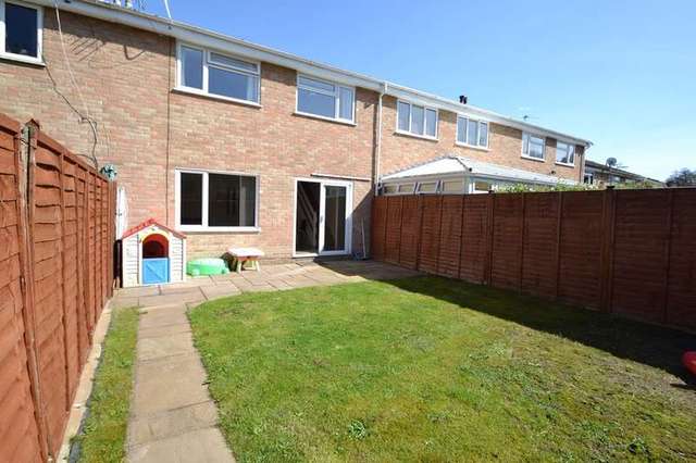  Image of 3 bedroom Terraced house for sale in Bodycoats Road Chandler