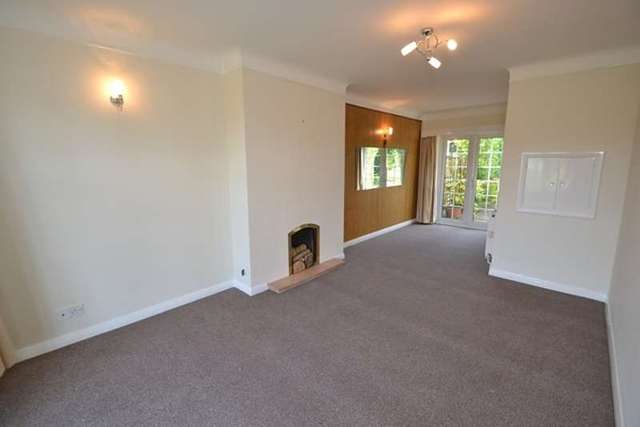  Image of 3 bedroom Detached house to rent in Carthage Close Chandler