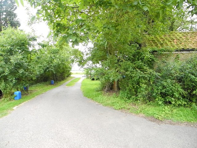  Image of 4 bedroom Detached house for sale in Halesworth Road Ilketshall St. Lawrence Beccles NR34 at Halesworth Road Ilketshall St Lawrence Beccles, NR34 8LB