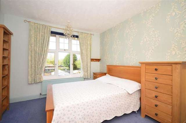  Image of 3 bedroom Terraced house for sale in Chesworth Crescent Horsham RH13 at Horsham West Sussex Horsham, RH13 5AN