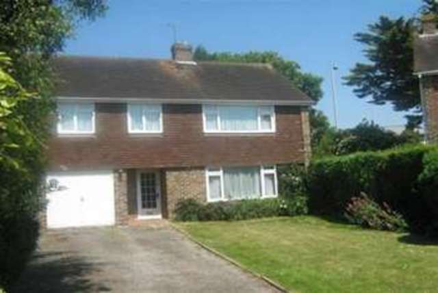  Image of 5 bedroom Detached house to rent in Upton Road Chichester PO19 at Chichester, PO19 8QQ
