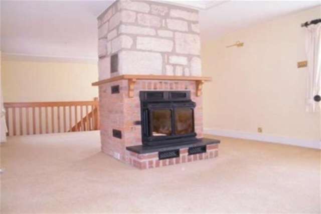  Image of 3 bedroom Detached house to rent in Church Way Iffley Oxford OX4 at Oxford, OX4 4EG