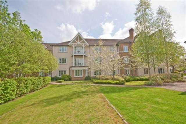  Image of 3 bedroom Flat to rent in Clear Water Place Oxford OX2 at Oxford, OX2 7NL