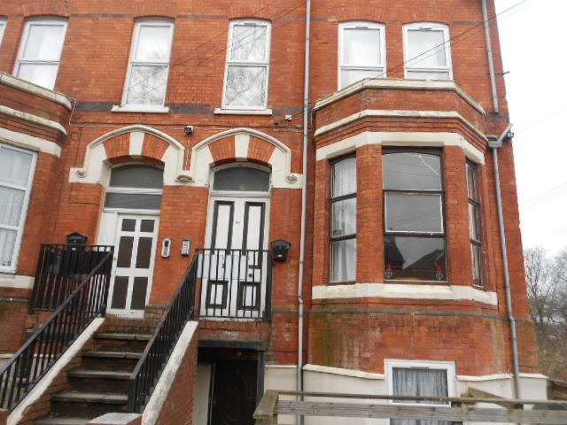  Image of 1 bedroom Studio flat to rent in Cleveland Road Manchester M8 at Cheetham Hill  Manchester, M8 4GT