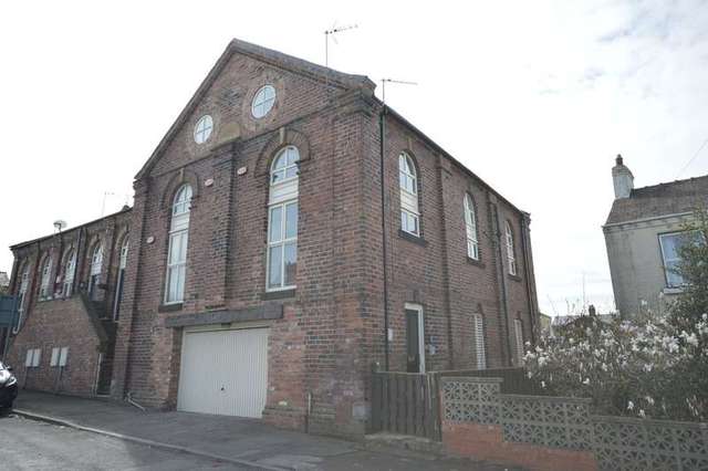  Image of 2 bedroom Flat for sale in Cliff Court Blacker Lane Crigglestone Wakefield WF4 at Crigglestone Wakefield West Yorkshire, WF4 3QQ