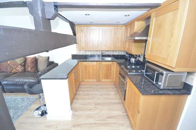  Image of 2 bedroom Flat for sale in Cliff Court Blacker Lane Crigglestone Wakefield WF4 at Crigglestone Wakefield West Yorkshire, WF4 3QQ