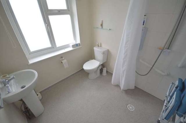  Image of 3 bedroom Detached house for sale in Cliff Park Avenue Wakefield WF1 at Wakefield West Yorkshire, WF1 2DW