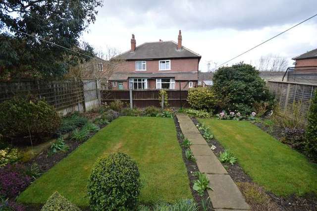  Image of 3 bedroom Detached house for sale in Cliff Park Avenue Wakefield WF1 at Wakefield West Yorkshire, WF1 2DW
