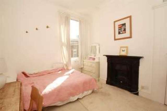  Image of 2 bedroom Property for sale in Clifford Gardens London NW10 at Clifford Gardens Kensal Rise Kensal Rise, NW10 5JG