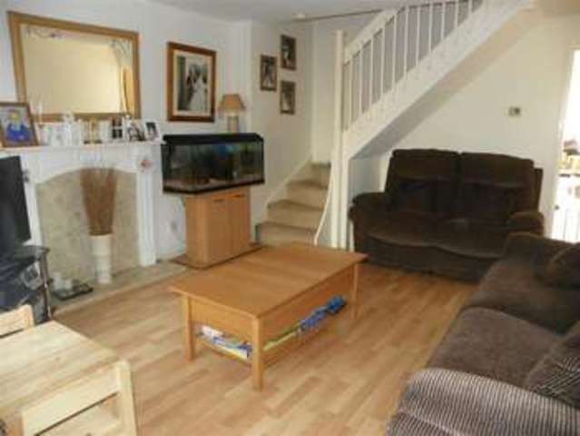 Image of 2 bedroom Property for sale in Clos Waun Wen Morriston Swansea SA6 at Clos Waun Wen Llangyfelach Llangyfelach, SA6 6EF