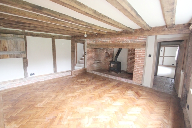  Image of 5 bedroom Detached house to rent in Coldharbour Road Benenden Cranbrook TN17 at Benenden, TN17 4LD