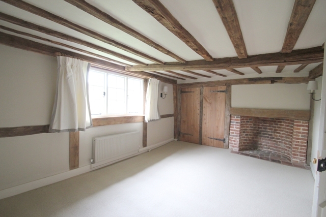  Image of 5 bedroom Detached house to rent in Coldharbour Road Benenden Cranbrook TN17 at Benenden, TN17 4LD