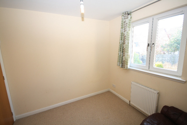  Image of 4 bedroom Semi-Detached house to rent in Constitution Crescent Dundee DD3 at Law Dundee Dundee, DD3 6TT