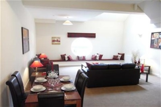  Image of 2 bedroom Flat to rent in Cook Street Glasgow G5 at Tradeston Glasgow Glasgow, G5 8JN