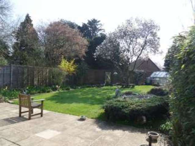  Image of 4 bedroom Detached house for sale in Vicarage Close Cookham Maidenhead SL6 at Vicarage Close  Cookham, SL6 9SE