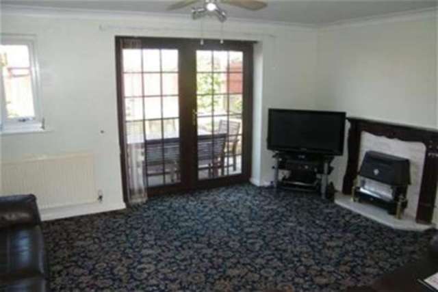  Image of 4 bedroom Detached house to rent in Cornbrook Close Westhoughton Bolton BL5 at Bolton, BL5 2SQ