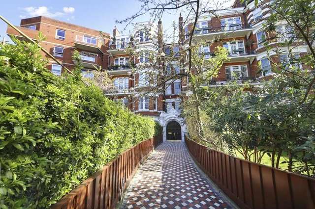  Image of 3 bedroom Flat to rent in Cremorne Road London SW10 at Cornwall Mansions  Cremorne Road, SW10 0PE