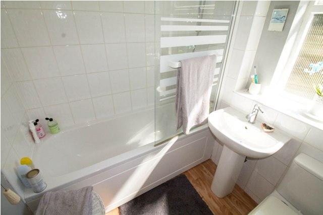  Image of 3 bedroom Terraced house for sale in Costock Avenue Nottingham NG5 at Sherwood  Nottingham, NG5 3AT