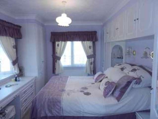  Image of 3 bedroom Property for sale in Country Choice Caravan Park Stratford Bridge Ripple Tewkesbury GL20 at Stratford Bridge Ripple Tewkesbury, GL20 6HD