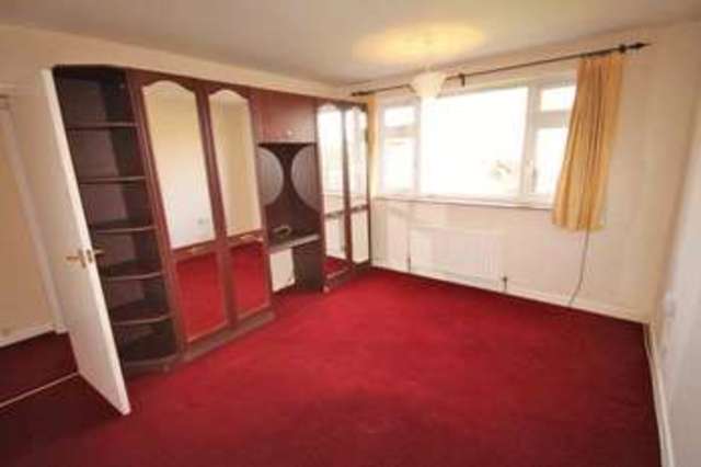  Image of 2 bedroom Maisonette for sale in Court Road Godstone RH9 at Court Road  Godstone, RH9 8BT