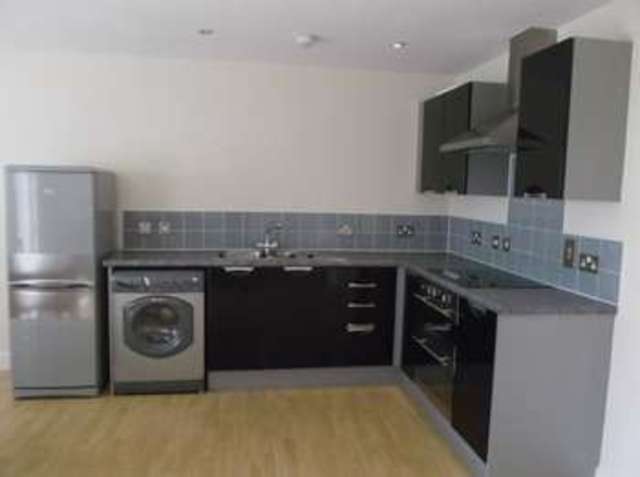  Image of 2 bedroom Flat to rent in Cranmer Street Nottingham NG3 at Cranmer Street Mapperley Nottingham, NG3 4HP