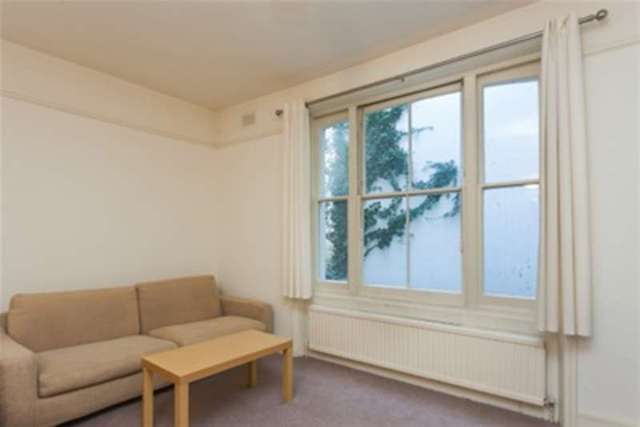  Image of Flat to rent in Craven Hill Gardens London W2 at London, W2 3EA