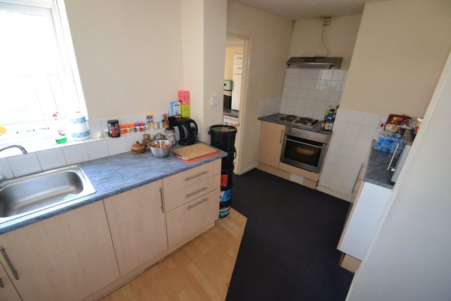  Image of 1 bedroom Flat to rent in Cromwell Road Newport NP19 at Off Corporation Road Newport Newport, NP19 0FZ