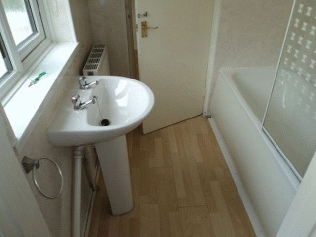  Image of 1 bedroom Cottage to rent in Rea Lane Hempsted Gloucester GL2 at Cross Cottages Hempsted Gloucester, GL2 5LP