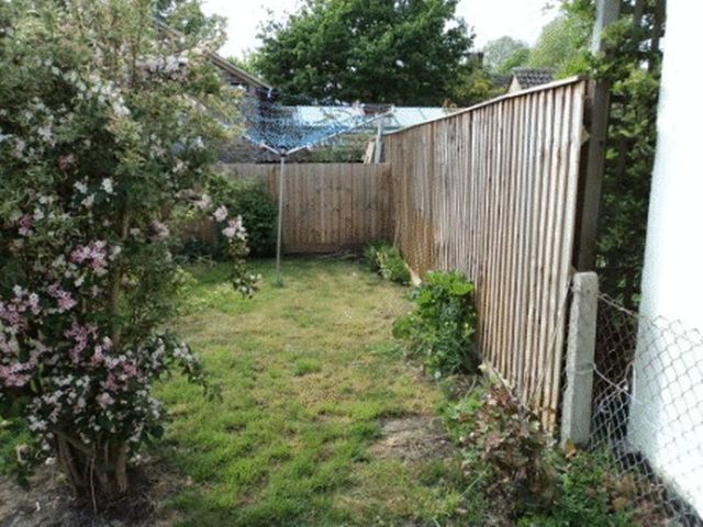  Image of 1 bedroom Cottage to rent in Rea Lane Hempsted Gloucester GL2 at Cross Cottages Hempsted Gloucester, GL2 5LP