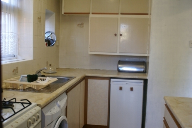  Image of 3 bedroom Semi-Detached house for sale in Kingston Gardens Leeds LS15 at KINGSTON GARDENS CROSSGATES LEEDS, LS15 7PP