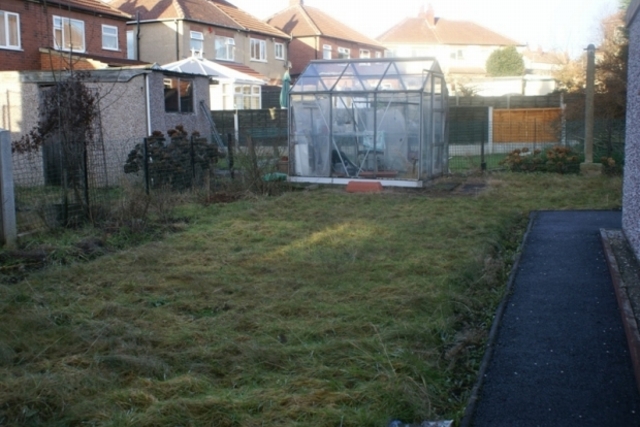  Image of 3 bedroom Semi-Detached house for sale in Kingston Gardens Leeds LS15 at KINGSTON GARDENS CROSSGATES LEEDS, LS15 7PP