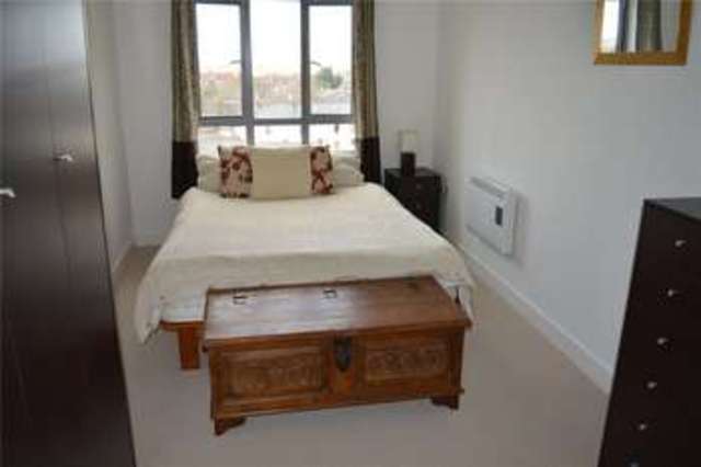  Image of 2 bedroom Apartment for sale in Norwood Road Reading RG1 at Norwood Road Reading Reading, RG1 3LF