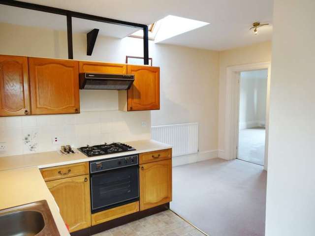  Image of 2 bedroom Apartment to rent in Market Square South Petherton TA13 at Market Square  South Petherton, TA13 5BT
