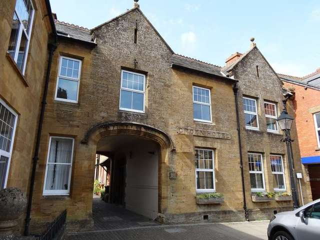  Image of 2 bedroom Apartment to rent in Market Square South Petherton TA13 at Market Square  South Petherton, TA13 5BT