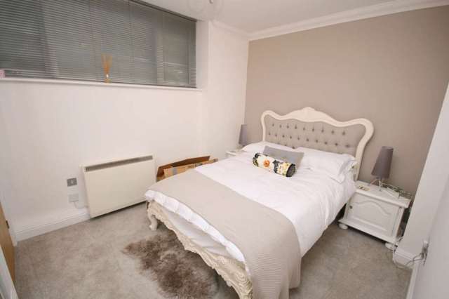  Image of 1 bedroom Flat for sale in Crown Street Brentwood CM14 at Crown Street  Brentwood, CM14 4AZ