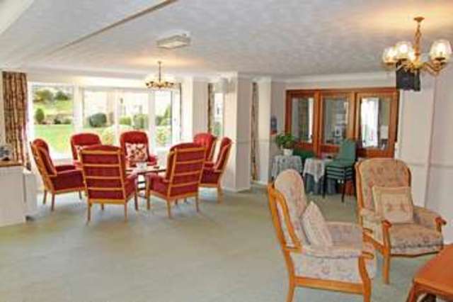  Image of 1 bedroom Retirement Property for sale in Cryspen Court Bury St. Edmunds IP33 at Garland Street  Bury St. Edmunds, IP33 1EP