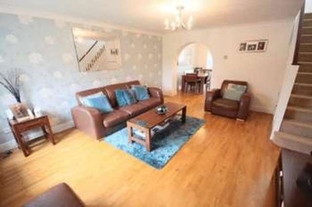  Image of 3 bedroom Semi-Detached house for sale in Dairyglen Avenue Cheshunt Waltham Cross EN8 at Dairyglen Avenue Cheshunt Waltham Cross, EN8 8JX