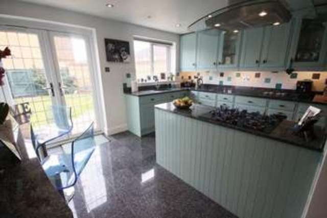  Image of 3 bedroom Semi-Detached house for sale in Dairyglen Avenue Cheshunt Waltham Cross EN8 at Dairyglen Avenue Cheshunt Waltham Cross, EN8 8JX