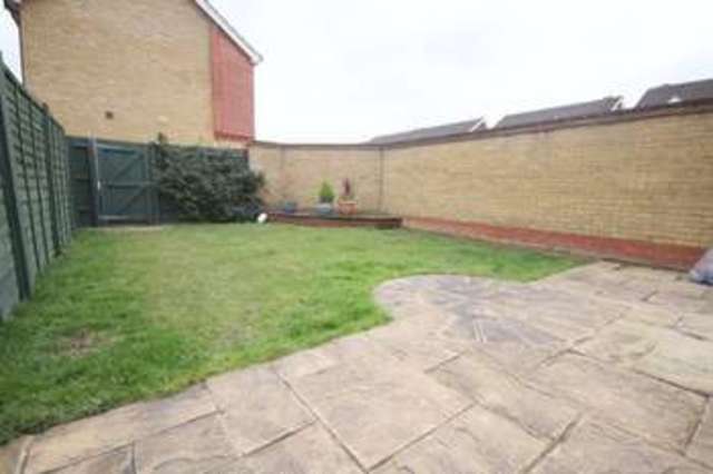  Image of 3 bedroom Semi-Detached house for sale in Dairyglen Avenue Cheshunt Waltham Cross EN8 at Dairyglen Avenue Cheshunt Waltham Cross, EN8 8JX