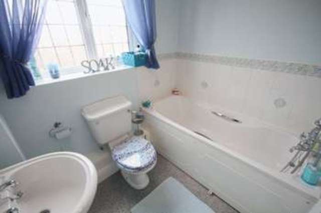  Image of 3 bedroom Semi-Detached house for sale in Dairyglen Avenue Cheshunt Waltham Cross EN8 at Dairyglen Avenue Cheshunt Waltham Cross, EN8 8JX