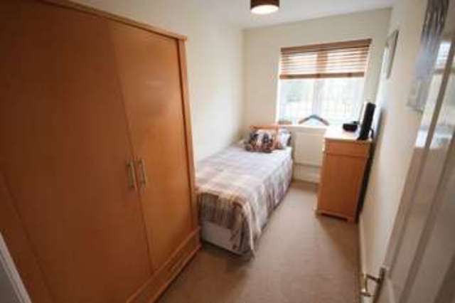  Image of 3 bedroom Semi-Detached house for sale in Dairyglen Avenue Cheshunt Waltham Cross EN8 at Dairyglen Avenue Cheshunt Waltham Cross, EN8 8JX
