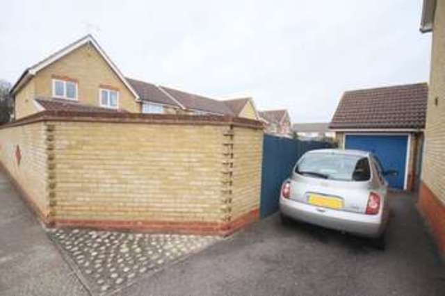  Image of 3 bedroom Semi-Detached house for sale in Dairyglen Avenue Cheshunt Waltham Cross EN8 at Dairyglen Avenue Cheshunt Waltham Cross, EN8 8JX