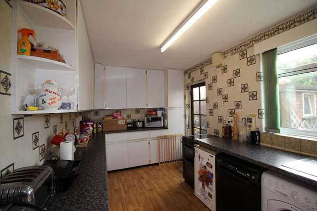  Image of 3 bedroom Semi-Detached house for sale in Dale Avenue Wigston LE18 at Dale Avenue  Wigston, LE18 1BL