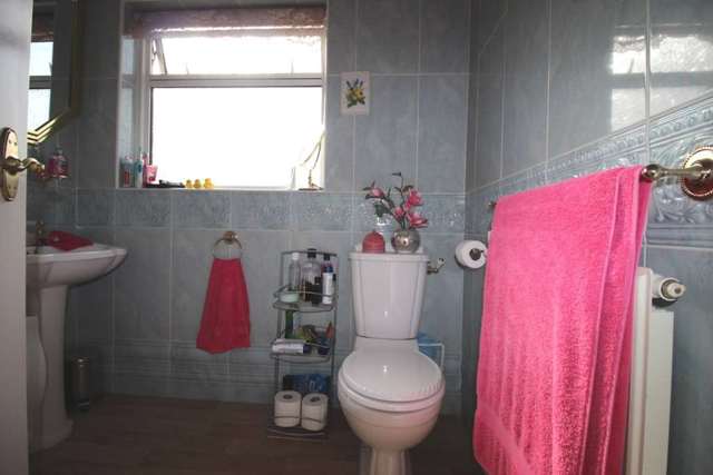  Image of 3 bedroom Semi-Detached house for sale in Dale Avenue Wigston LE18 at Dale Avenue  Wigston, LE18 1BL